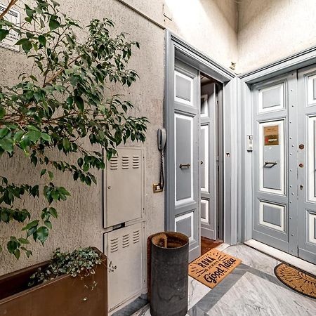 Downtown Luxury B&B - Termini Train Station Rome Bagian luar foto