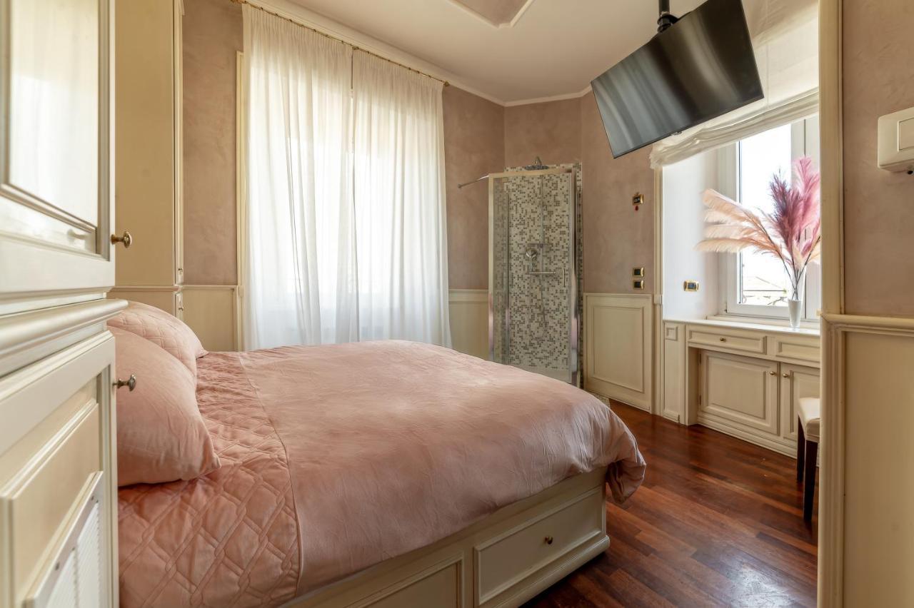 Downtown Luxury B&B - Termini Train Station Rome Bagian luar foto